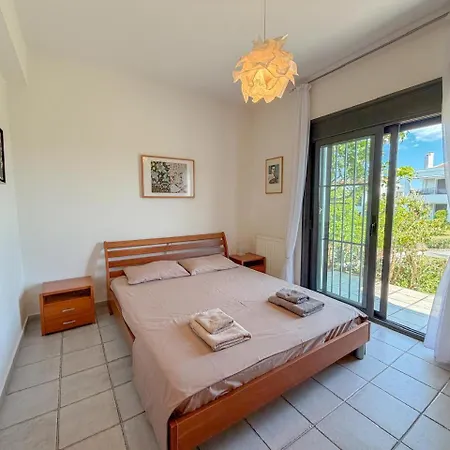 Evelina Elegant Summer House With Sea View Shared Pool Vakantiehuis *